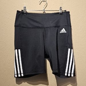 Adidas Women's Aeroready Black and White Bike Shorts Size Medium